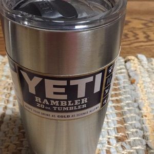 Yeti 20oz rambler tumbler